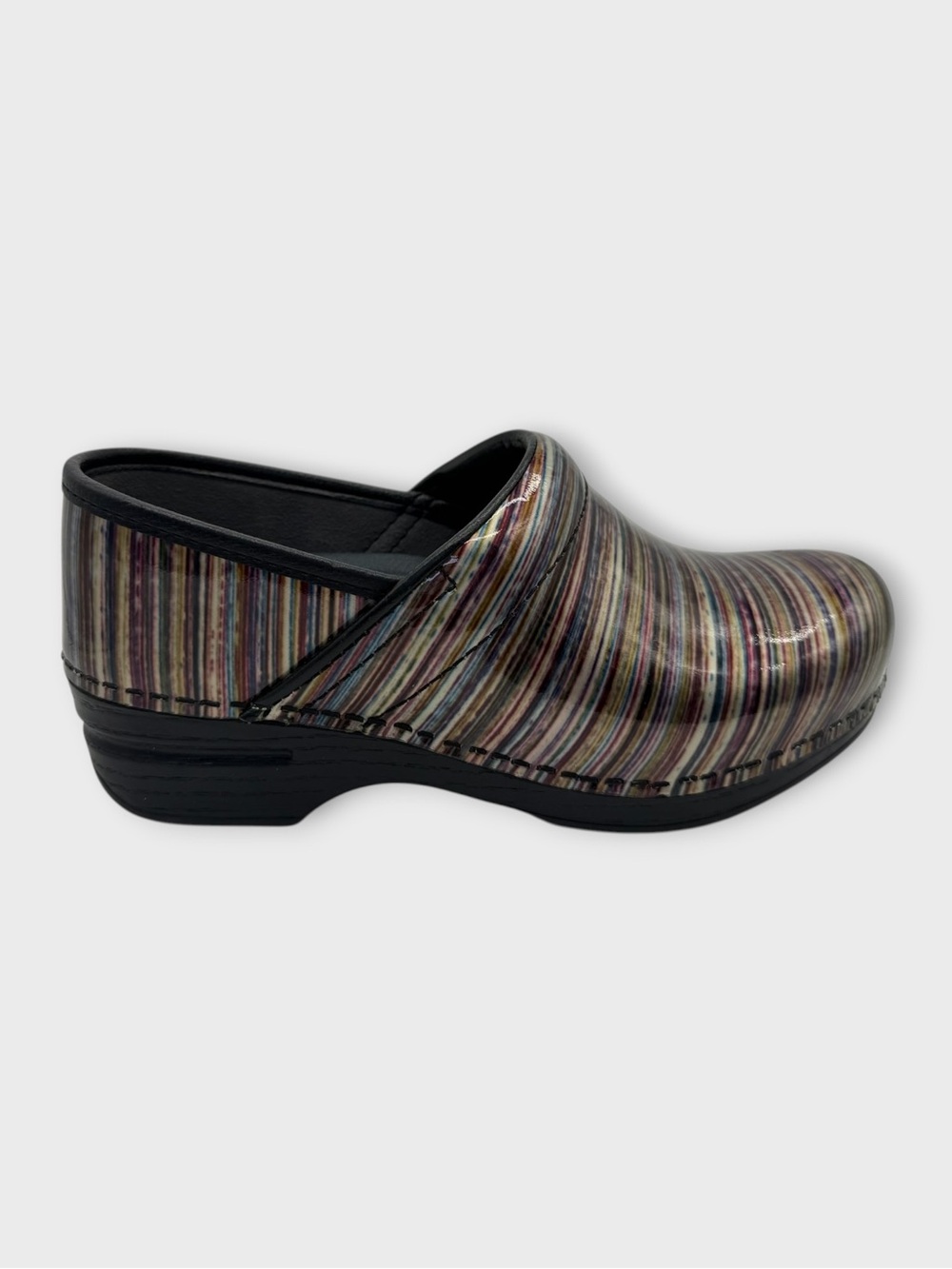 Dansko Pro XP Patent Leather Clogs Nursing Euro 37 US 7 NICE!!!